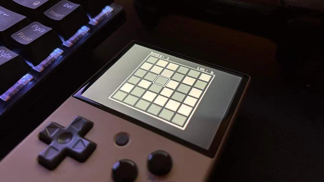 Lights Out – PICO-8 Game